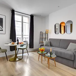 154 Phil - Superbe A Paris. Appartement Paris