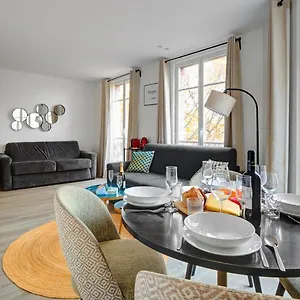 155 Georges - Superbe A Appartement Paris